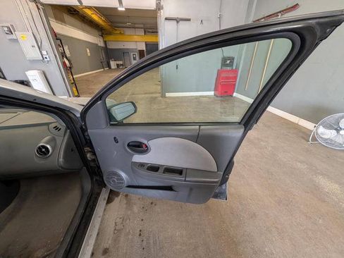 Used 2007 Saturn ION Level 2 w/ Preferred Pkg FWD image 29