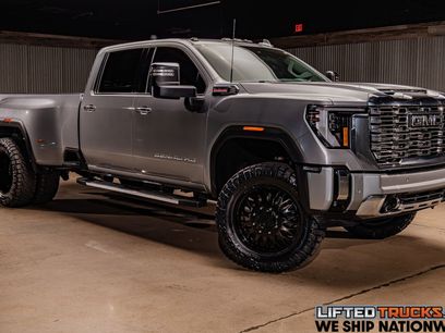 Used 2025 GMC Sierra 3500 Denali w/ Denali Reserve Package