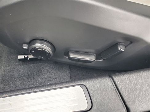 New 2026 Volvo V60 B5 Cross Country Ultra w/ Protection Package Premier image 14