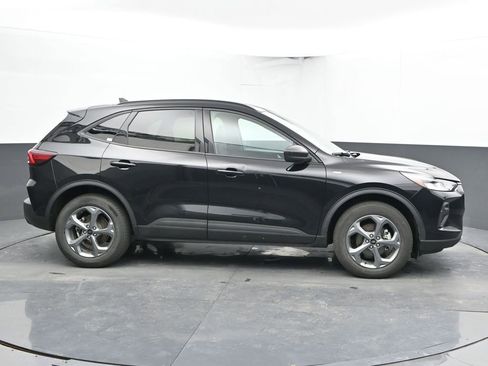 Used 2025 Ford Escape ST-Line image 12