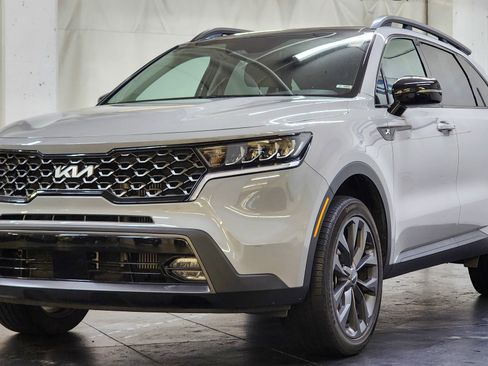 Used 2023 Kia Sorento X-Line EX image 12