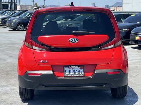 Used 2020 Kia Soul LX FWD image 6
