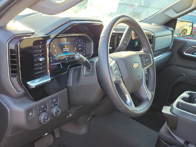 Certified 2024 Chevrolet Silverado 1500 LT AWD/4WD image 20