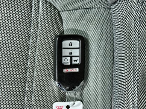 Used 2017 Honda CR-V EX image 33