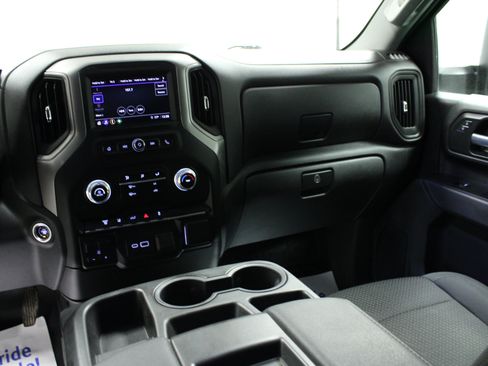 Used 2024 GMC Sierra 2500 Pro AWD/4WD image 19