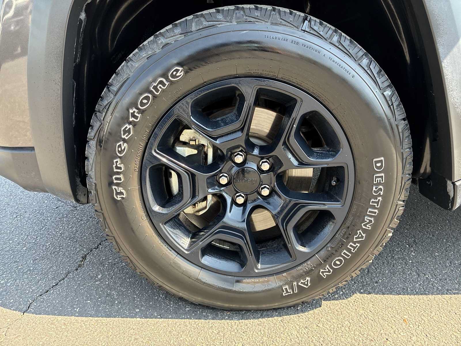 Certified 2022 Jeep Cherokee Latitude AWD/4WD image 18