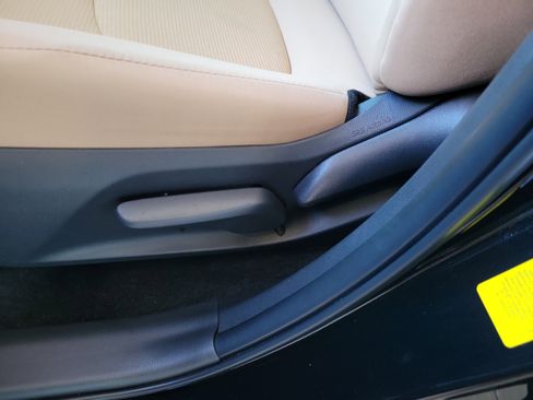 Certified 2025 Toyota RAV4 LE image 14