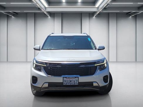 Certified 2024 Kia Seltos S FWD image 2