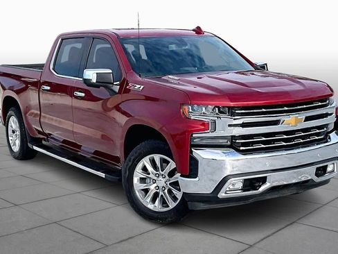 Used 2022 Chevrolet Silverado 1500 LTZ image 3