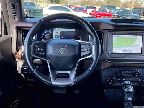 Used 2021 Ford Bronco Outer Banks image 6