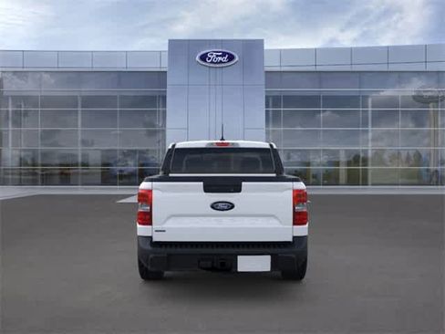 New 2025 Ford Maverick XLT w/ Equipment Group 301A image 5