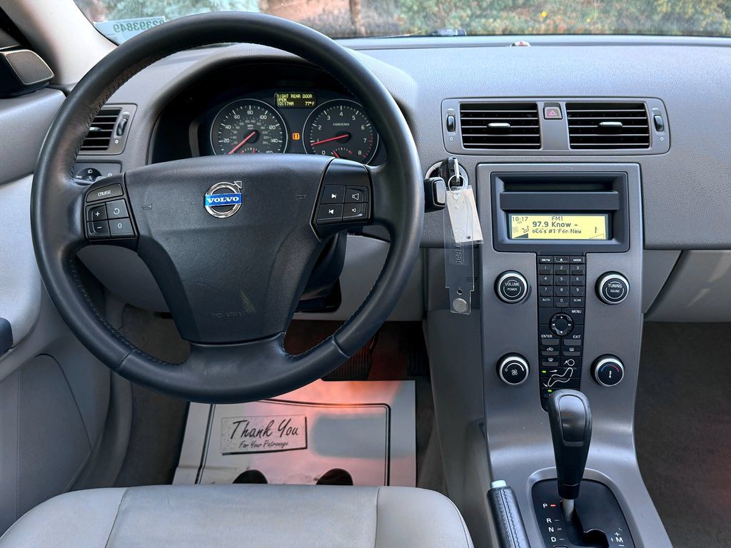 Used 2008 Volvo S40 2.4i FWD image 27
