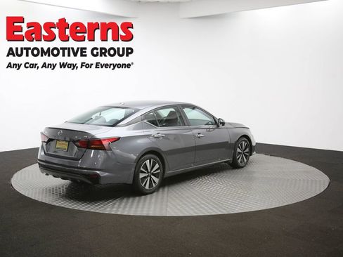 Used 2022 Nissan Altima 2.5 SV image 58