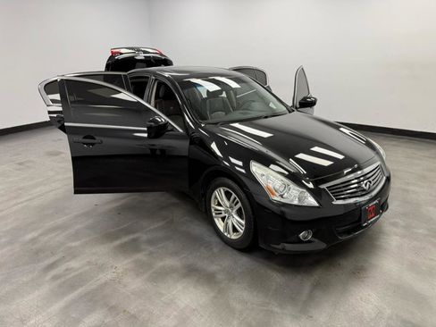Used 2011 INFINITI G37 4dr x AWD w/ Premium Pkg image 26