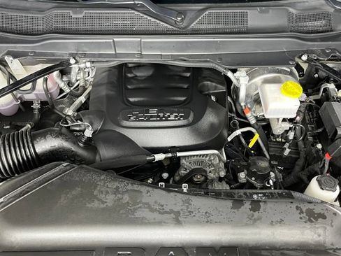 Used 2026 RAM 2500 Big Horn AWD/4WD image 9