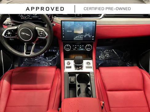 Used 2025 Jaguar F-PACE R-Dynamic S AWD/4WD image 13