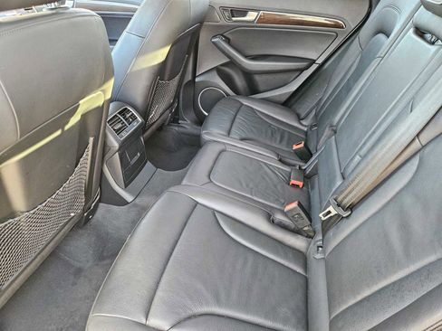 Used 2016 Audi Q5 2.0T Premium Plus w/ Technology Package image 29