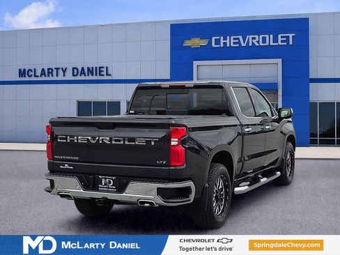 Used 2024 Chevrolet Silverado 1500 LTZ w/ LTZ Convenience Package II AWD/4WD image 5