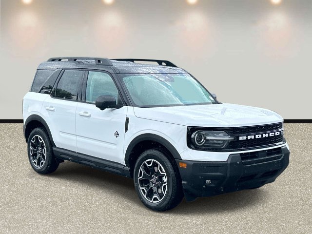 New 2026 Ford Bronco Sport Outer Banks w/ Outer Banks Tech Package+ AWD/4WD image 3