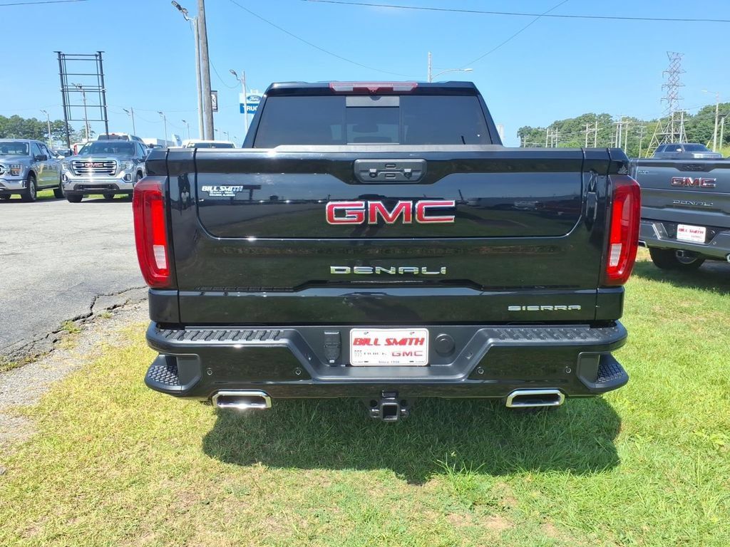 Used 2022 GMC Sierra 1500 Denali AWD/4WD image 6