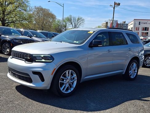Used 2024 Dodge Durango GT AWD/4WD image 3