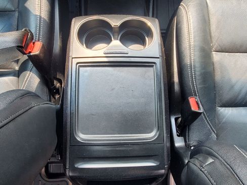 Used 2017 Toyota Sienna SE w/ SE Preferred Package image 40