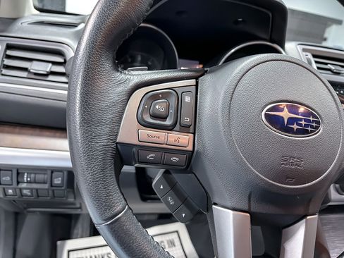 Used 2017 Subaru Outback 2.5i Limited image 20