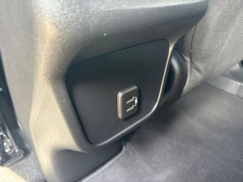 Used 2020 Chevrolet Equinox LT AWD/4WD image 14