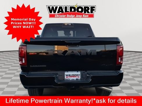 New 2026 RAM 2500 Laramie w/ Night Edition AWD/4WD image 3