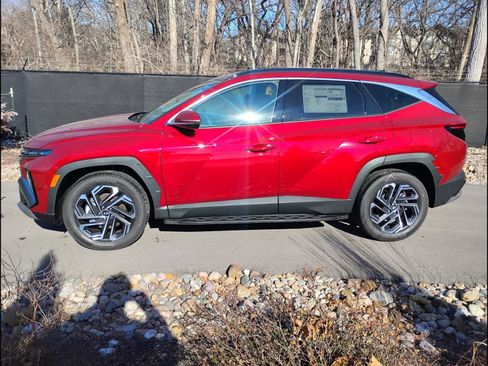 New 2026 Hyundai Tucson Limited AWD/4WD image 2