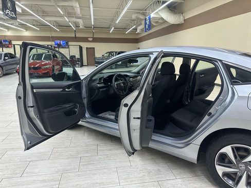 Used 2019 Honda Civic LX image 11