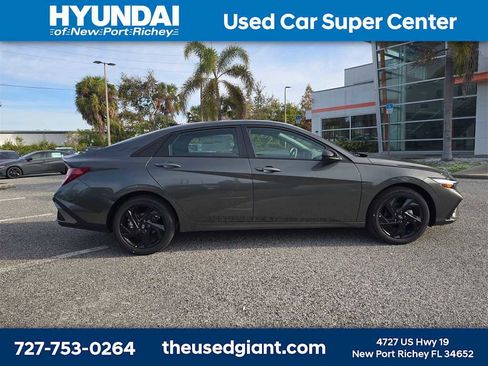 New 2026 Hyundai Elantra Sport image 8