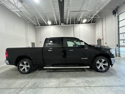 Used 2022 RAM 1500 Laramie AWD/4WD image 5