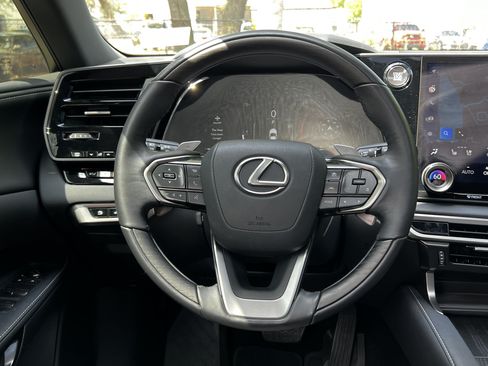 Used 2025 Lexus RX 350 Premium w/ Accessory Package (K3) FWD image 31