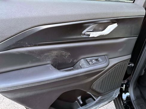 New 2025 Jeep Grand Cherokee 4WD image 7