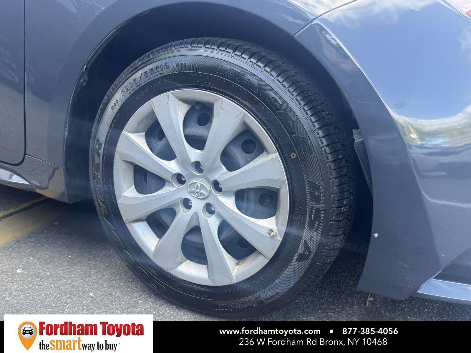 Used 2023 Toyota Corolla LE FWD image 8