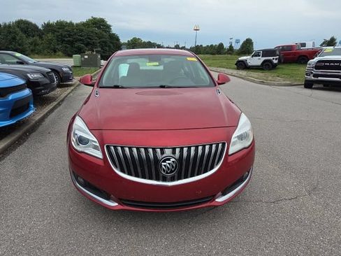 Used 2015 Buick Regal FWD image 11