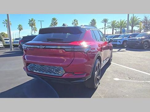 New 2026 Chevrolet Equinox EV RS image 28