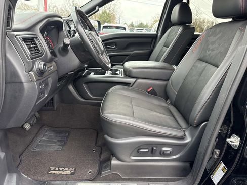 Used 2022 Nissan Titan PRO-4X w/ Pro-4x Utility Package image 29