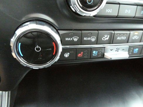 New 2026 Ford F150 Lariat w/ Equipment Group 501A Mid AWD/4WD image 26
