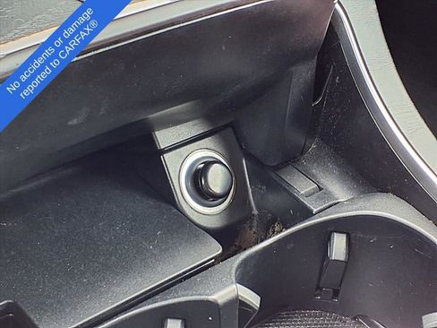 Used 2017 Mercedes-Benz C 300 4MATIC Cabriolet image 25