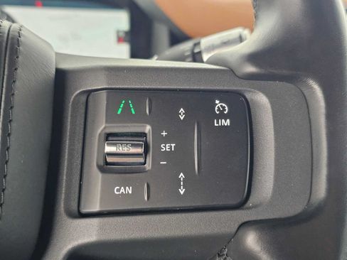 Used 2022 Land Rover Defender 110 X AWD/4WD image 29