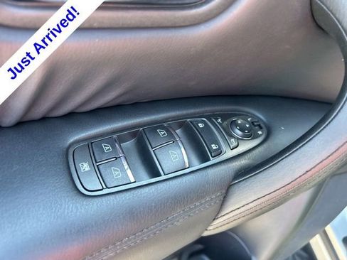 Used 2024 Nissan Armada SL AWD/4WD image 14