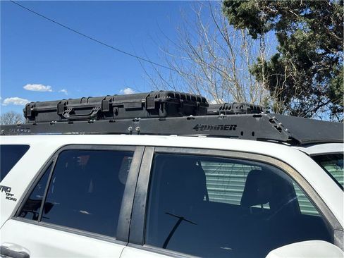 Used 2018 Toyota 4Runner TRD Off-Road Premium image 33