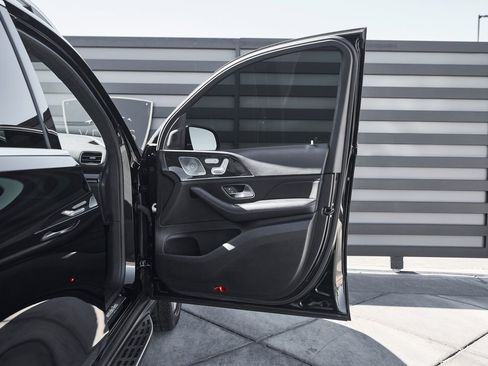 Used 2020 Mercedes-Benz GLE 350 4MATIC image 17