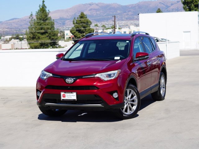 Used 2018 Toyota RAV4 Limited w/ Advanced Technology Package FWD image 3