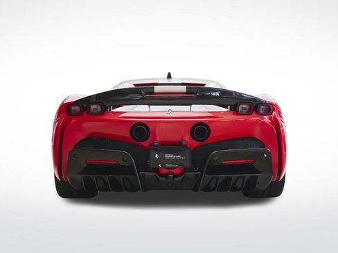 Used 2021 Ferrari SF90 Stradale image 4