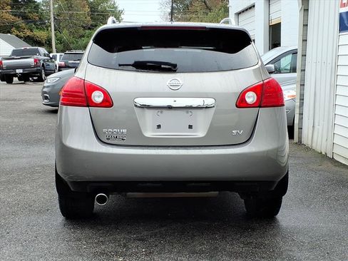 Used 2012 Nissan Rogue SV w/ Premium Pkg image 4