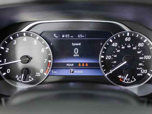 New 2025 Nissan Frontier SV image 37