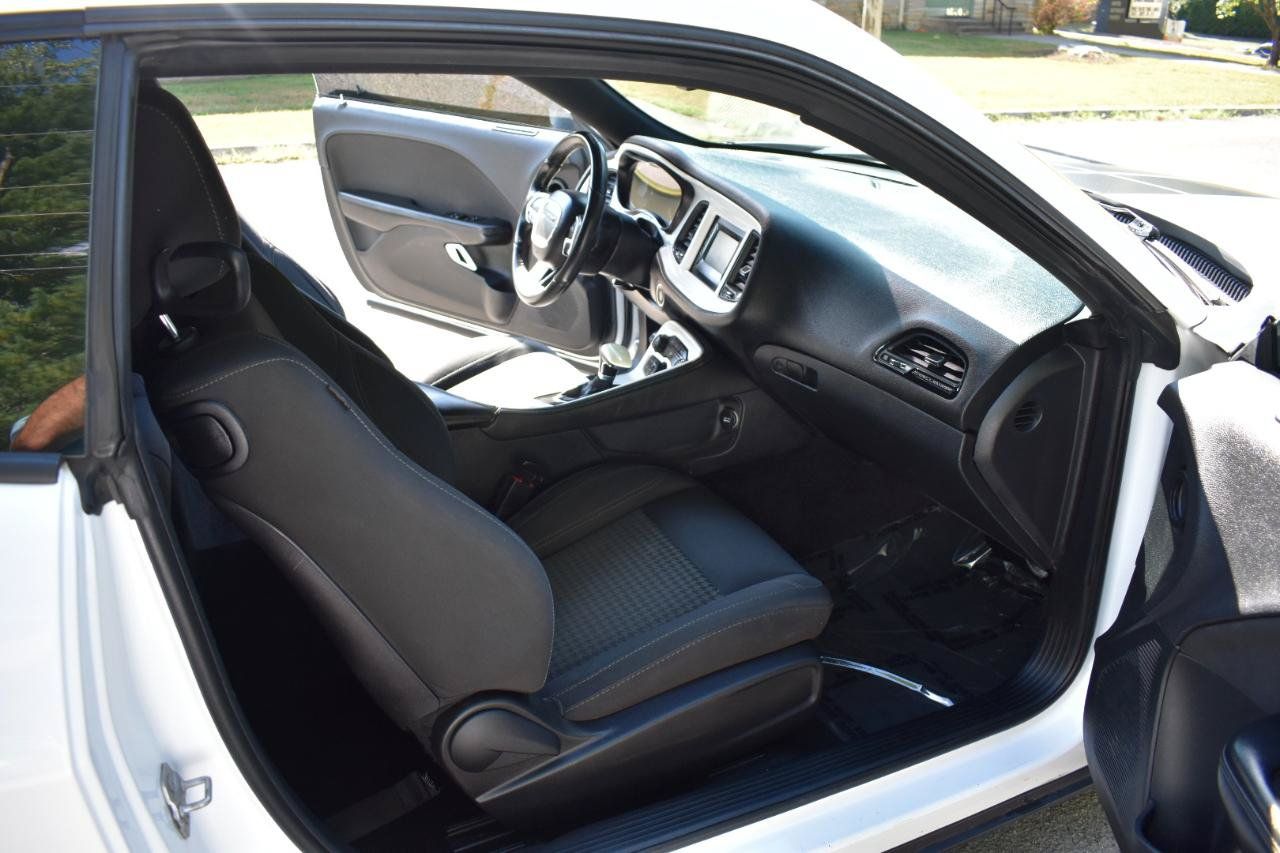 Used 2016 Dodge Challenger SXT w/ Blacktop Package RWD image 16